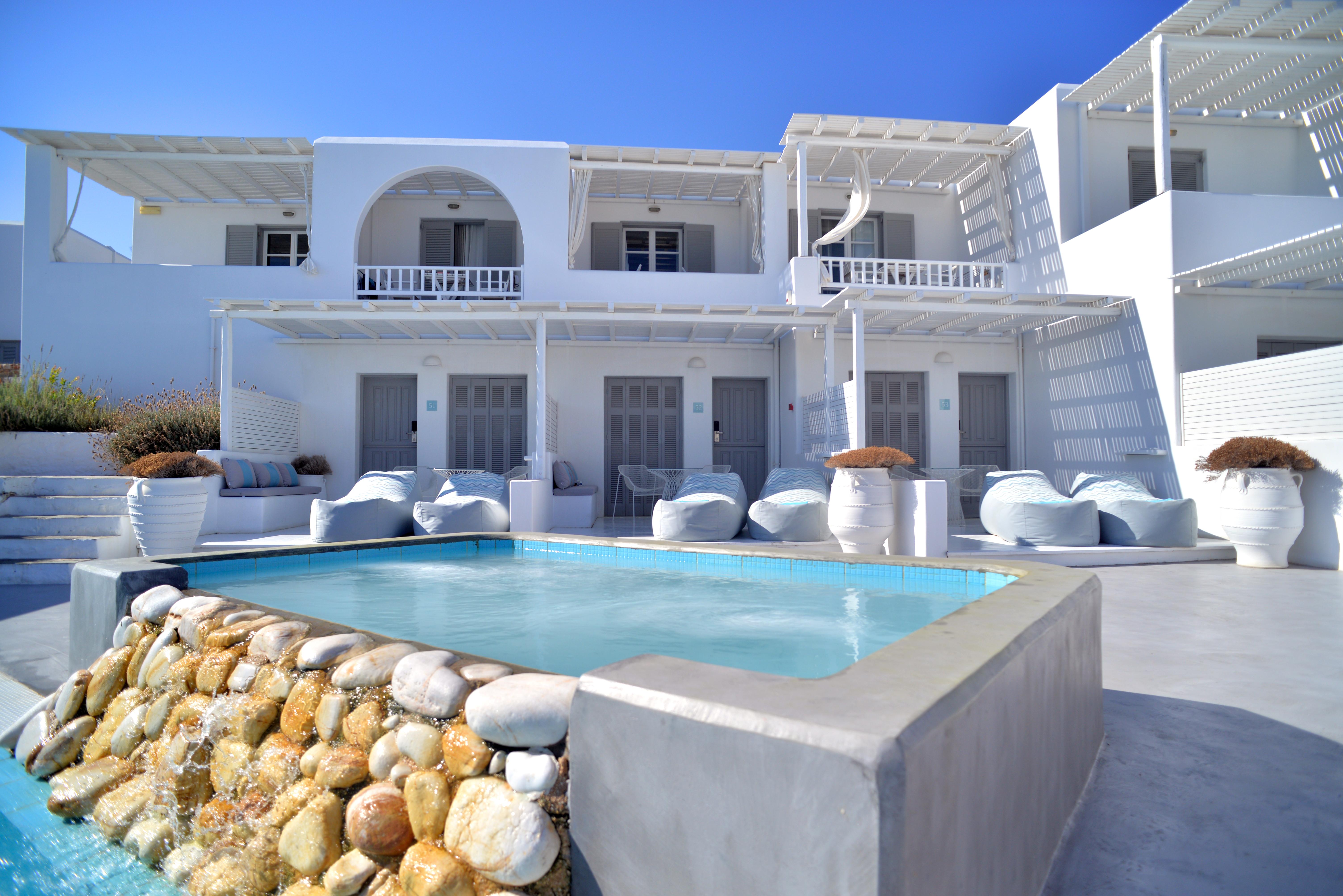 Andronis Minois Hotel Parasporos Екстериор снимка