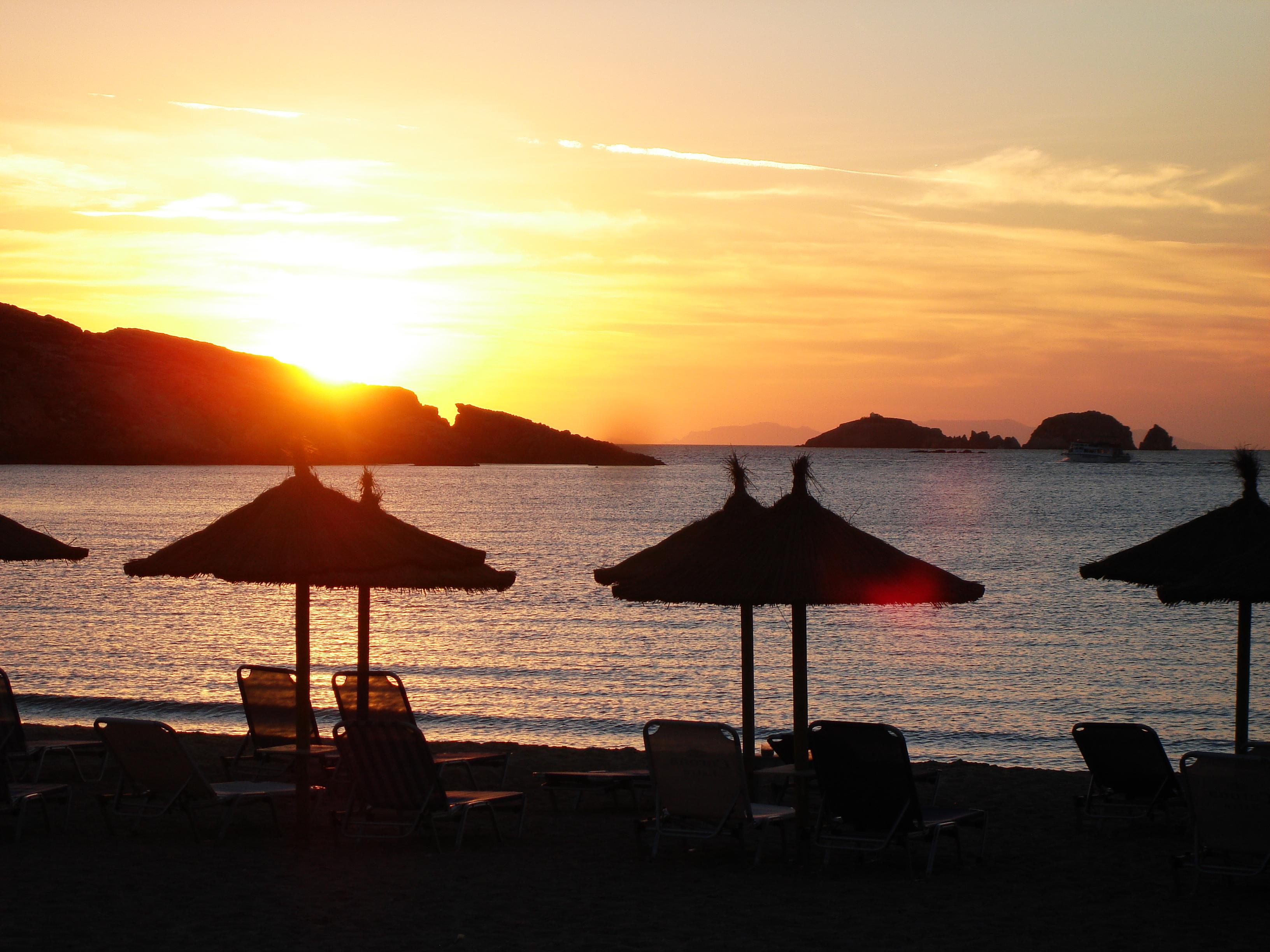 Andronis Minois Hotel Parasporos Екстериор снимка