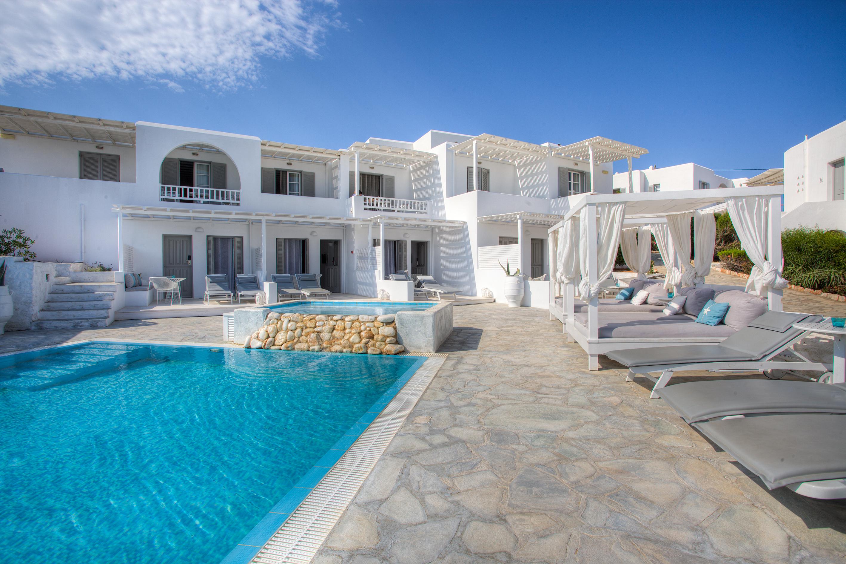 Andronis Minois Hotel Parasporos Екстериор снимка