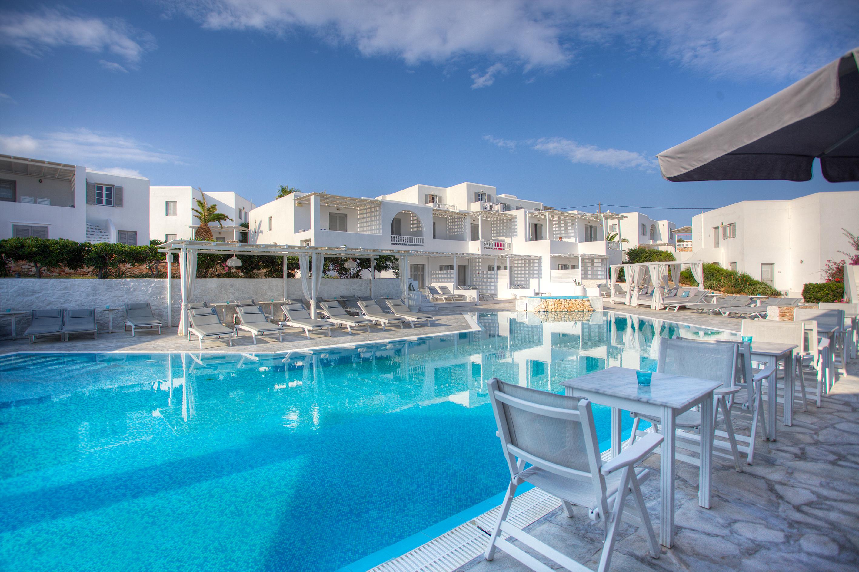 Andronis Minois Hotel Parasporos Екстериор снимка