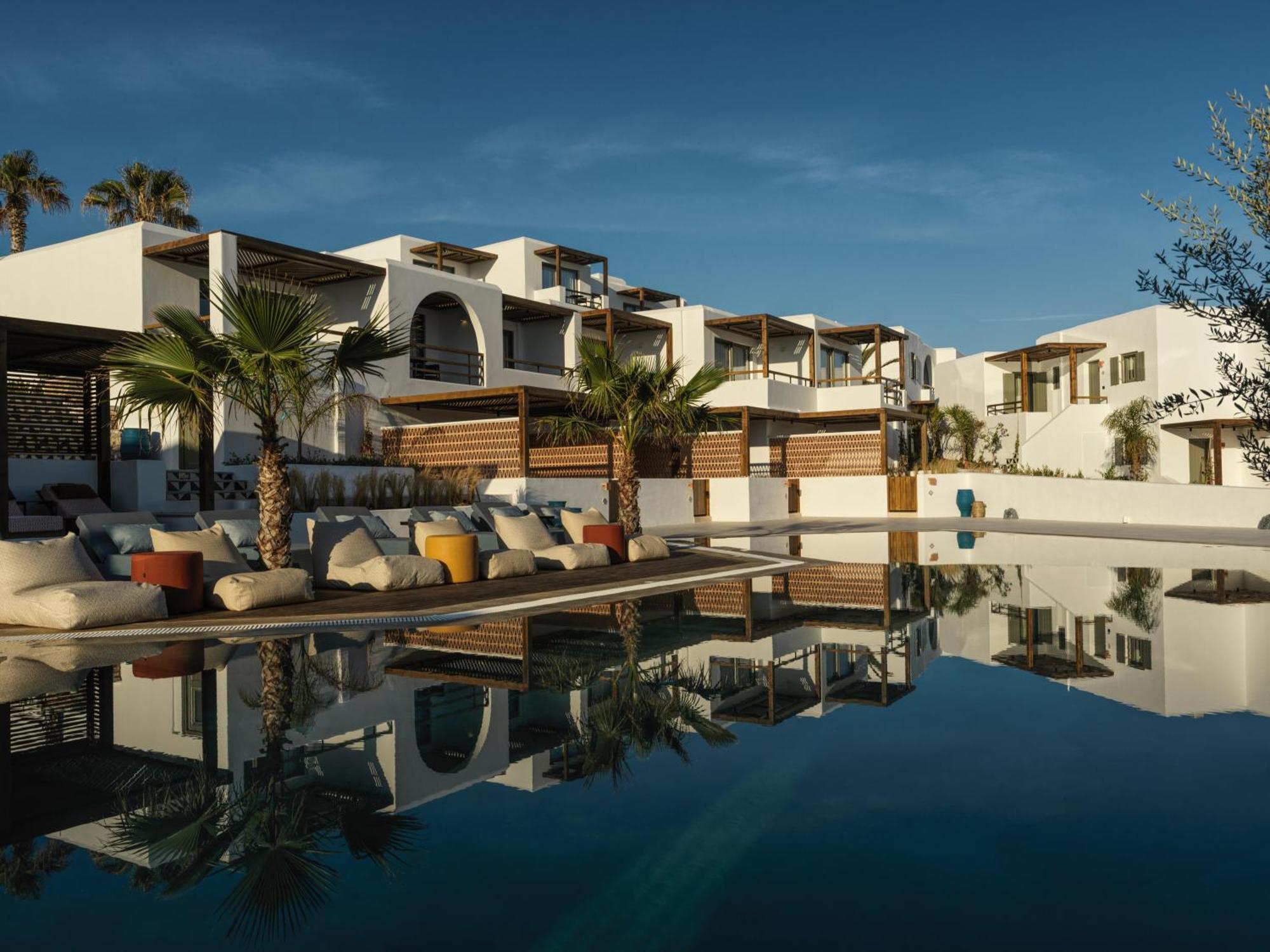 Andronis Minois Hotel Parasporos Екстериор снимка