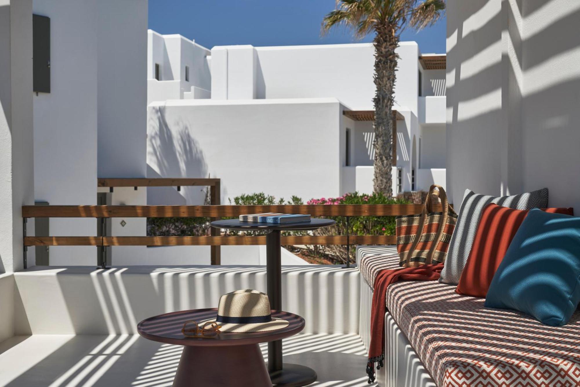 Andronis Minois Hotel Parasporos Екстериор снимка